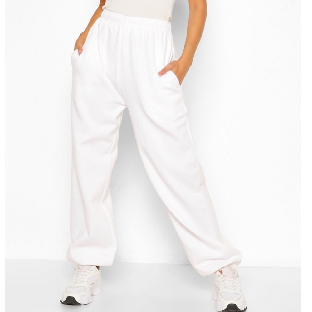 Oversized basic jogger pants